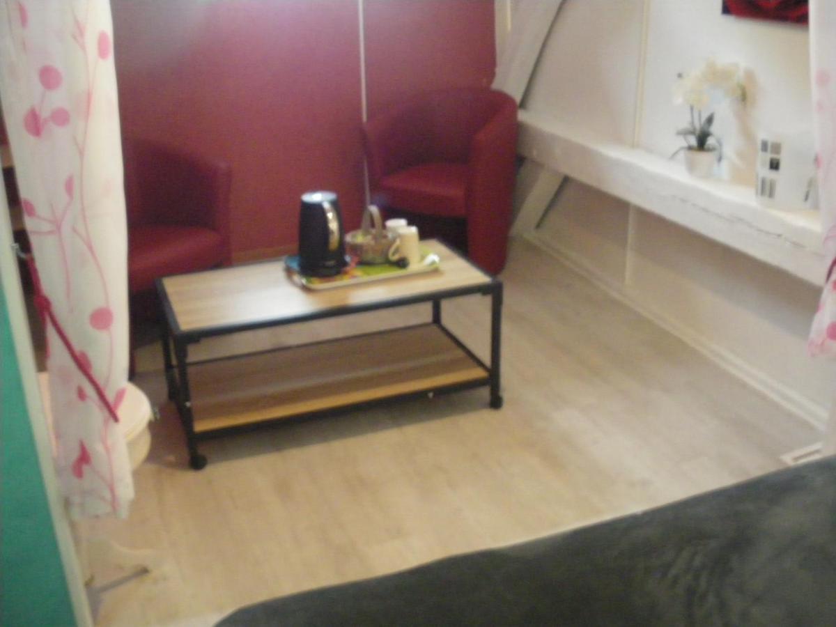 Les Coquillettes Bed and Breakfast Équemauville Εξωτερικό φωτογραφία